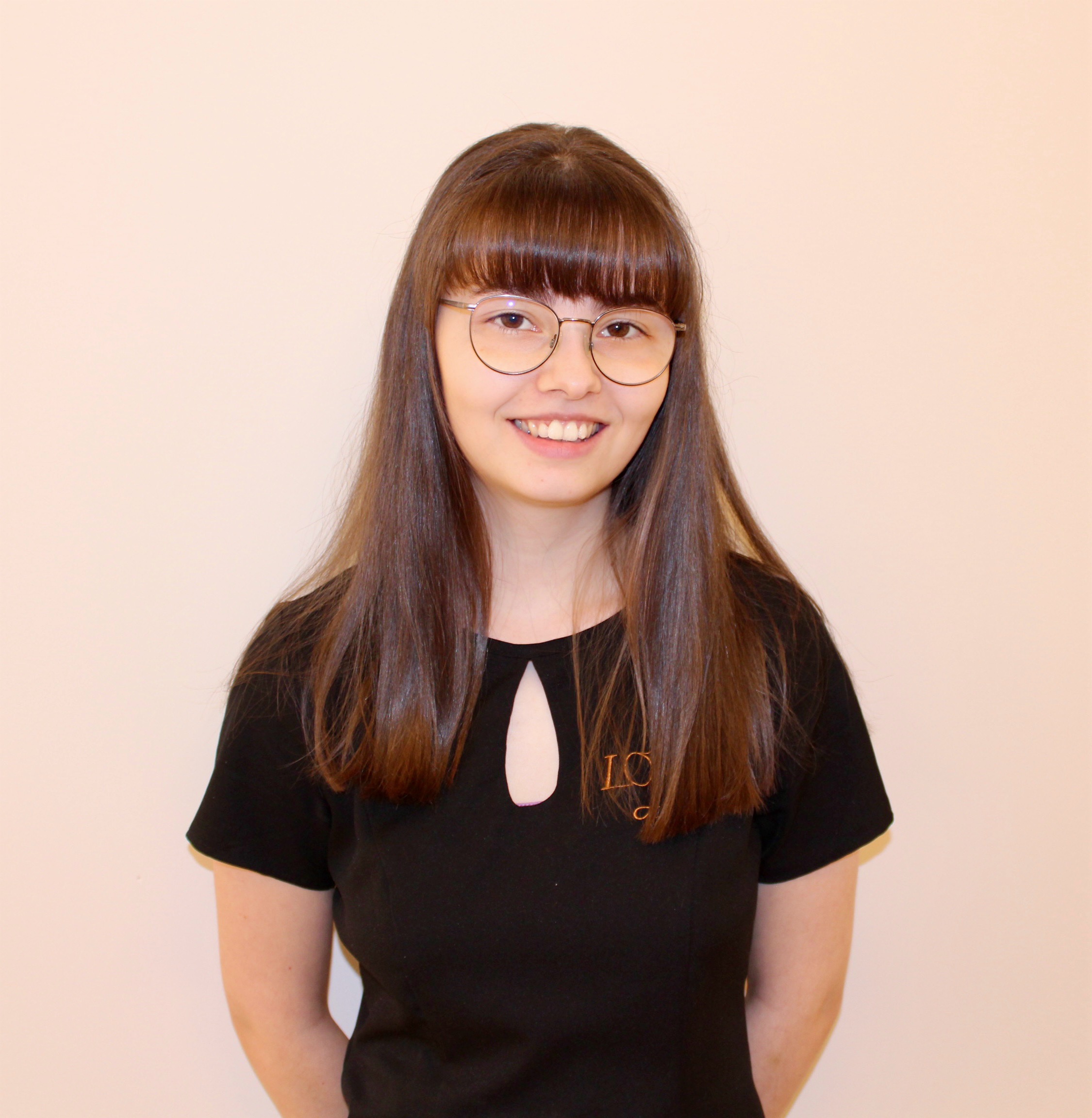 Anisa Love T mansfield waxer