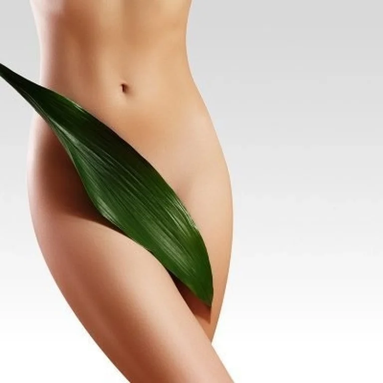 Female intimate waxing